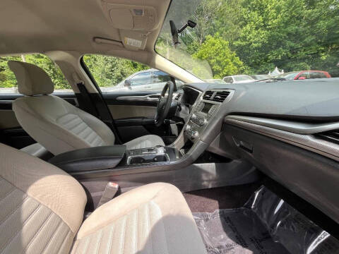 2017 Ford Fusion S