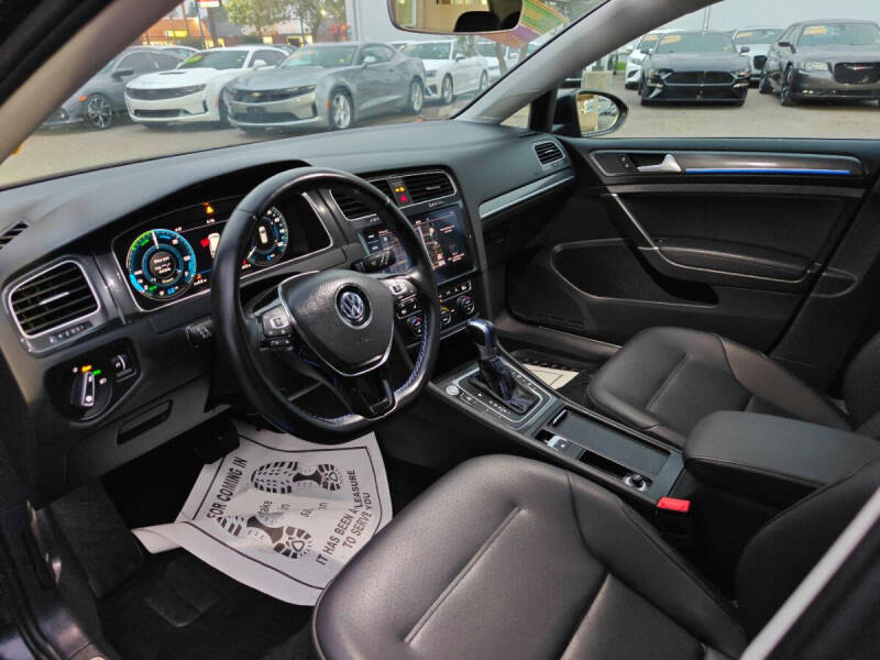 2019 Volkswagen e-Golf SEL Premium