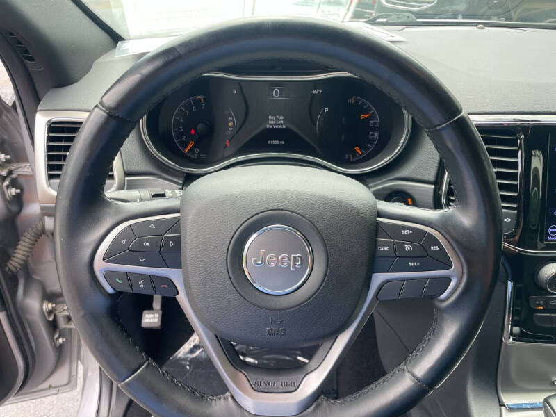 2020 Jeep Grand Cherokee Laredo E