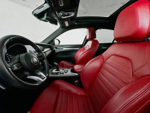 2022 Alfa Romeo Stelvio Veloce