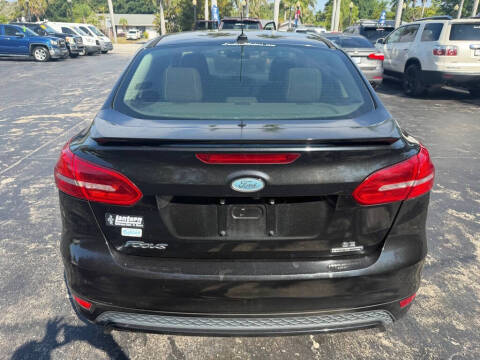 2015 Ford Focus SE