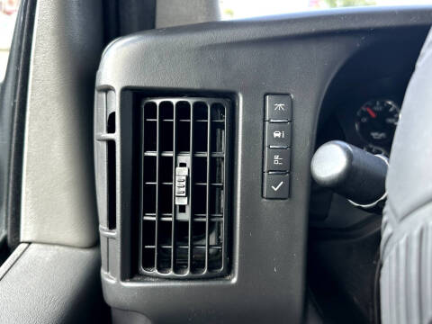 2013 Chevrolet Express 1500