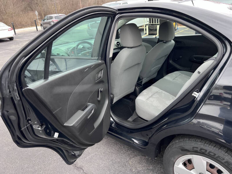 2015 Chevrolet Sonic LS Auto