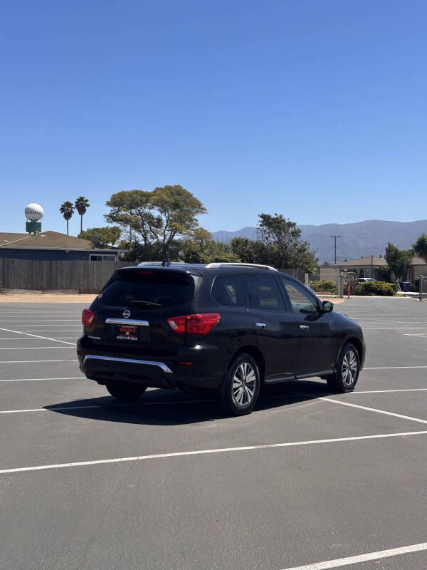 2019 Nissan Pathfinder S