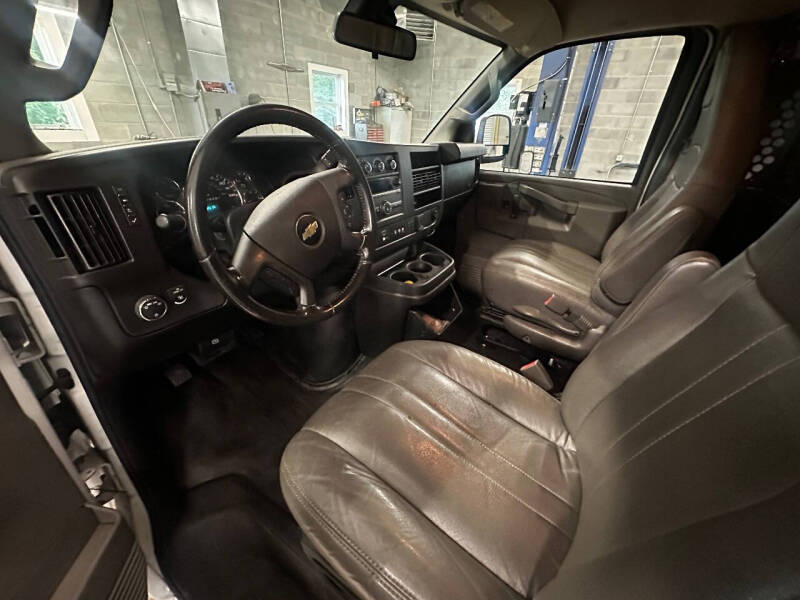 2020 Chevrolet Express 2500