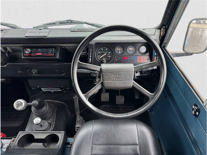 1991 Land Rover Defender