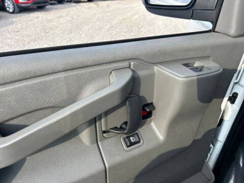 2017 GMC Savana LS 2500