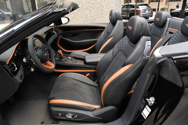 2025 Bentley Continental