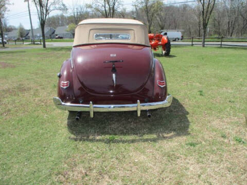 1940 Ford Deluxe