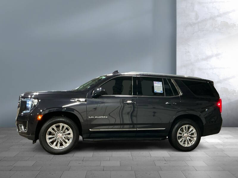 2024 GMC Yukon SLT