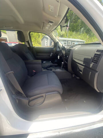2011 Dodge Nitro SE