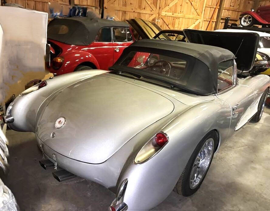 1956 Chevrolet Corvette 13