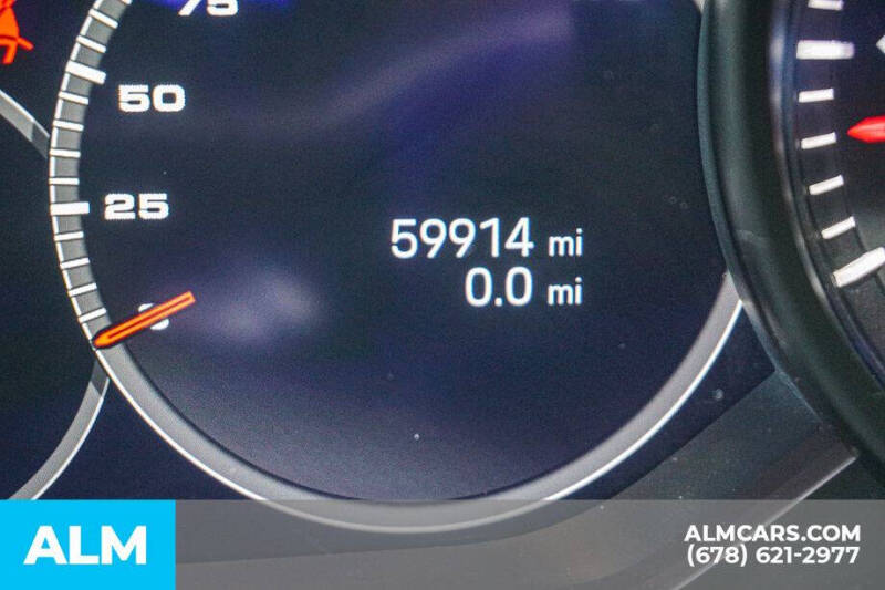 2023 Porsche Cayenne Coupe Platinum Edition