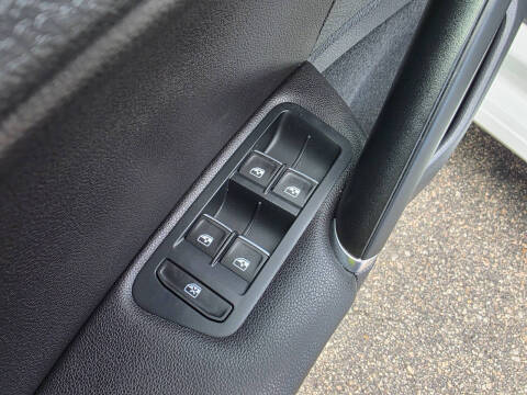 2016 Volkswagen Golf TSI SEL