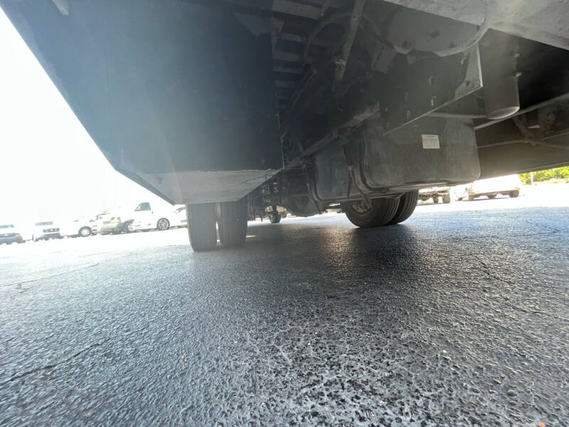 2017 Freightliner MT45 Chassis