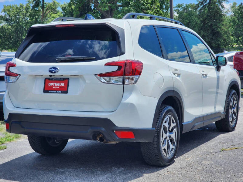 2024 Subaru Forester Premium