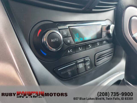 2016 Ford C-MAX Hybrid SE