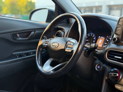 2020 Hyundai Kona SEL