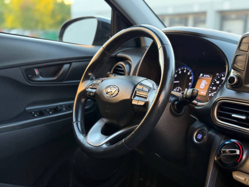 2020 Hyundai Kona SEL