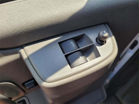 2025 Chevrolet Express 2500