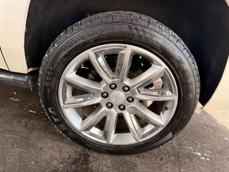 2015 Chevrolet Suburban LTZ