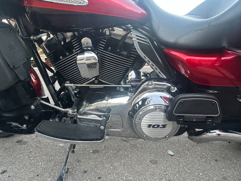 2013 Harley-Davidson Electra Glide Limited FLHTK