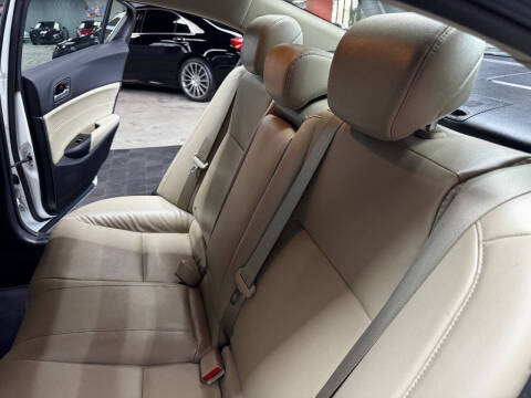 2018 Acura ILX w/Special Edition