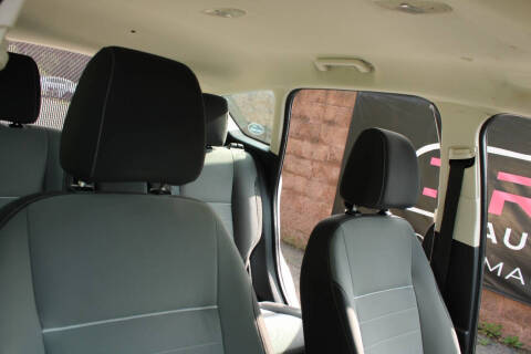 2014 Ford C-MAX Hybrid SE