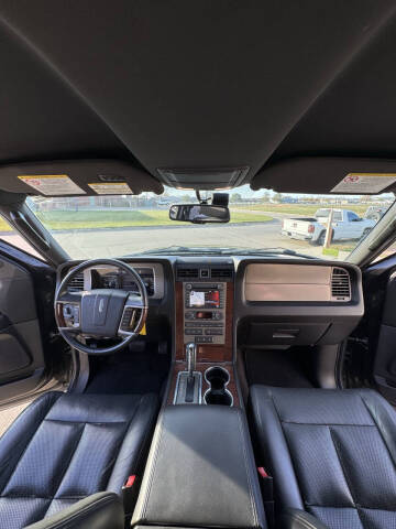 2014 Lincoln Navigator