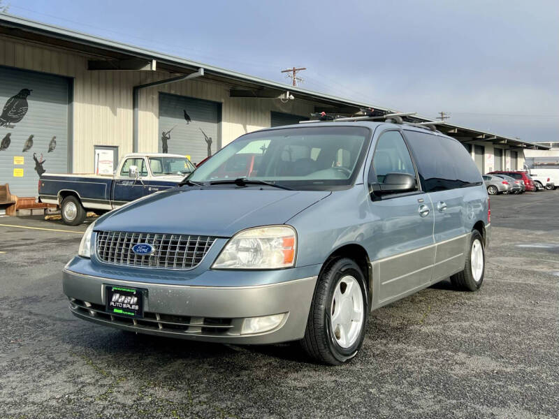 2004 Ford Freestar Limited's photo