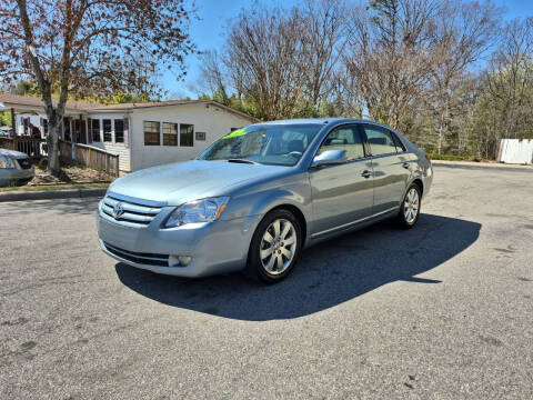 2006 Toyota Avalon for sale at TR MOTORS in Gastonia NC