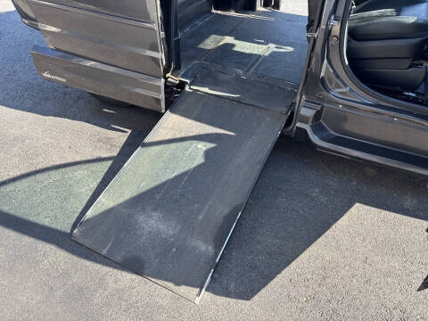 2015 Dodge Grand Caravan SXT Plus