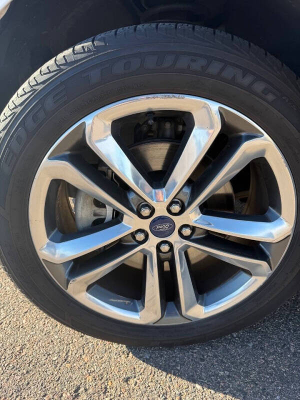2017 Ford Edge Sport