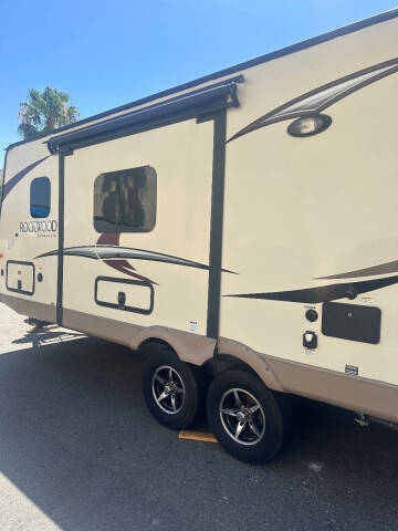2018 Forest River 2304ds