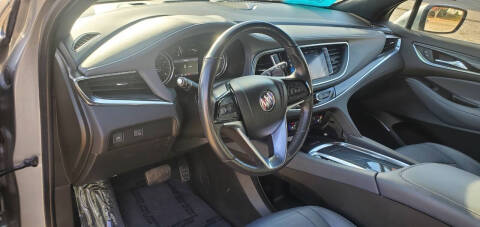 2023 Buick Enclave Essence
