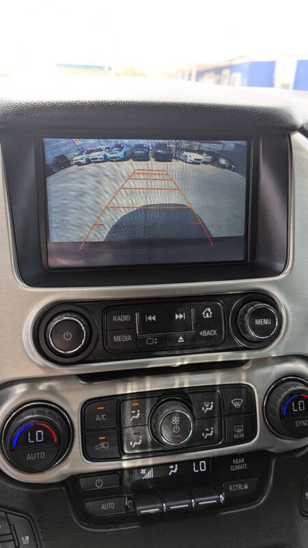 2017 GMC Yukon XL SLT