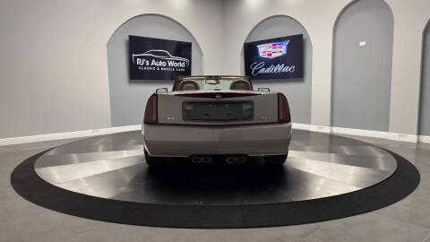 2004 Cadillac XLR