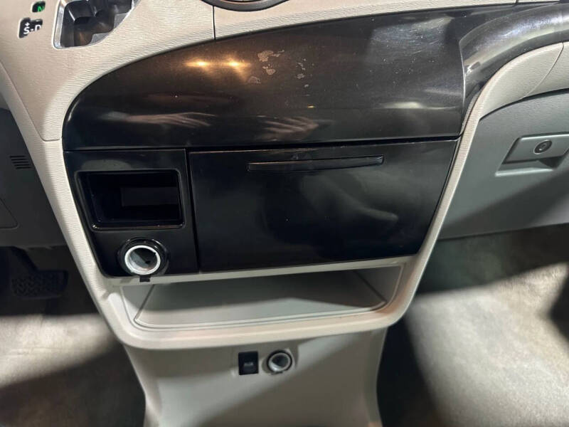 2012 Toyota Sienna