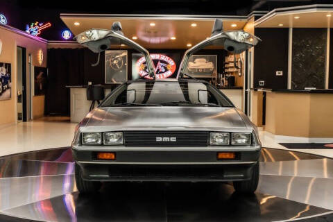 1981 DeLorean DMC-12