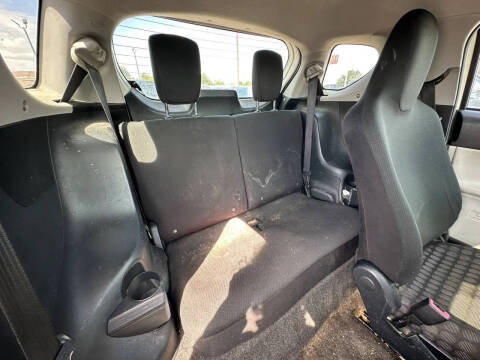 2014 Scion iQ