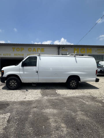 2013 Ford E-Series E-350 SD