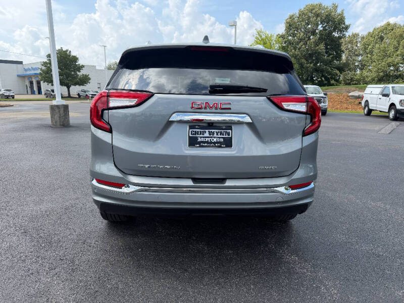 2024 GMC Terrain Denali