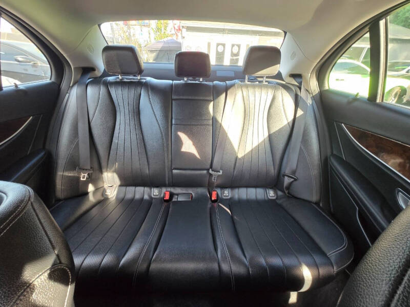 2018 Mercedes-Benz E-Class E 300