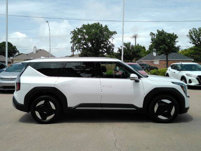 2025 Kia EV9 Wind