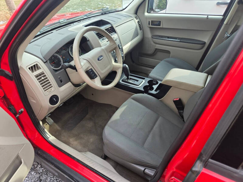 2009 Ford Escape XLS