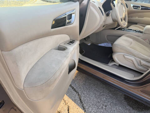 2013 Nissan Pathfinder S