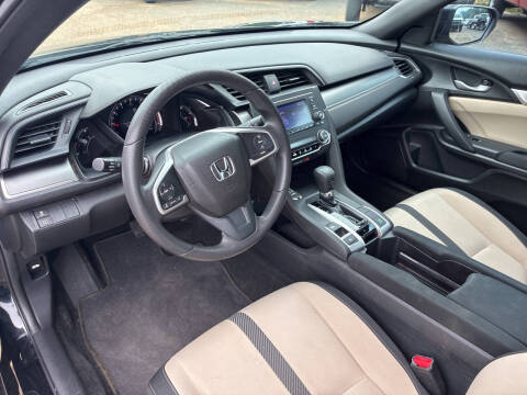 2017 Honda Civic LX-P