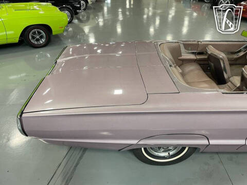 1964 Ford Thunderbird