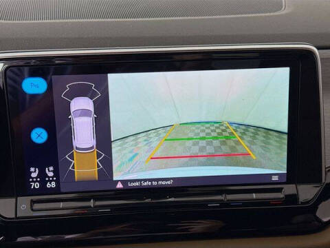 2024 Volkswagen Atlas Cross Sport SE 4Motion