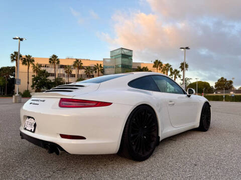2015 Porsche 911